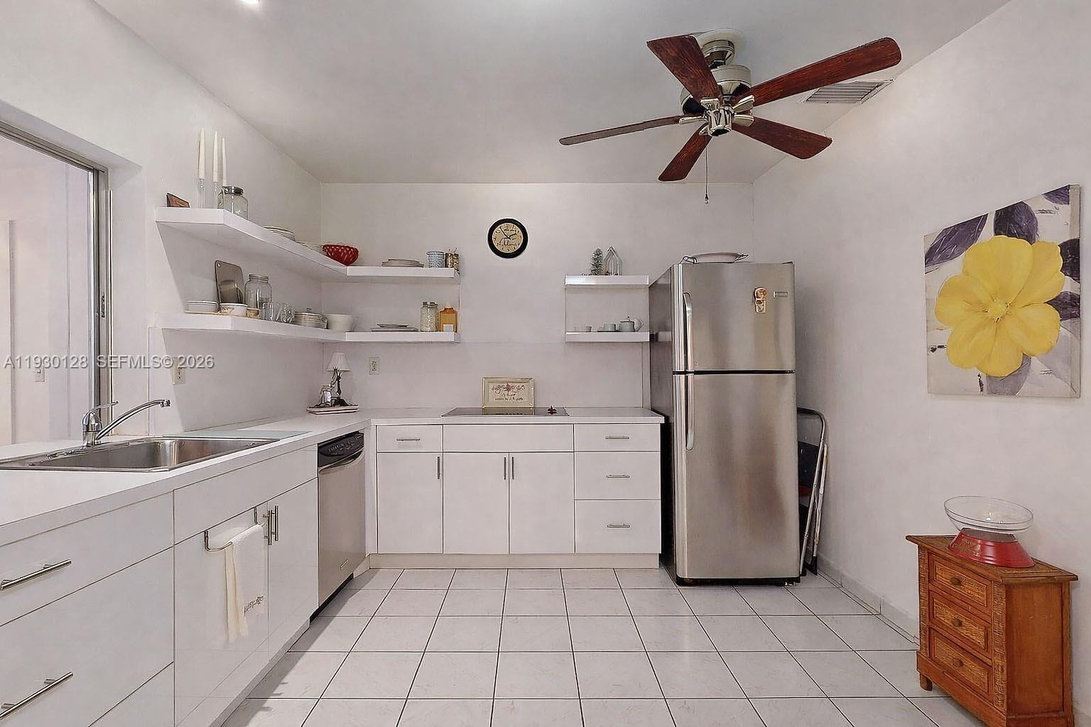 GREEN HILLS PARK WEST NO - Residential