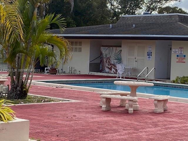 GREEN HILLS PARK WEST NO - Residential