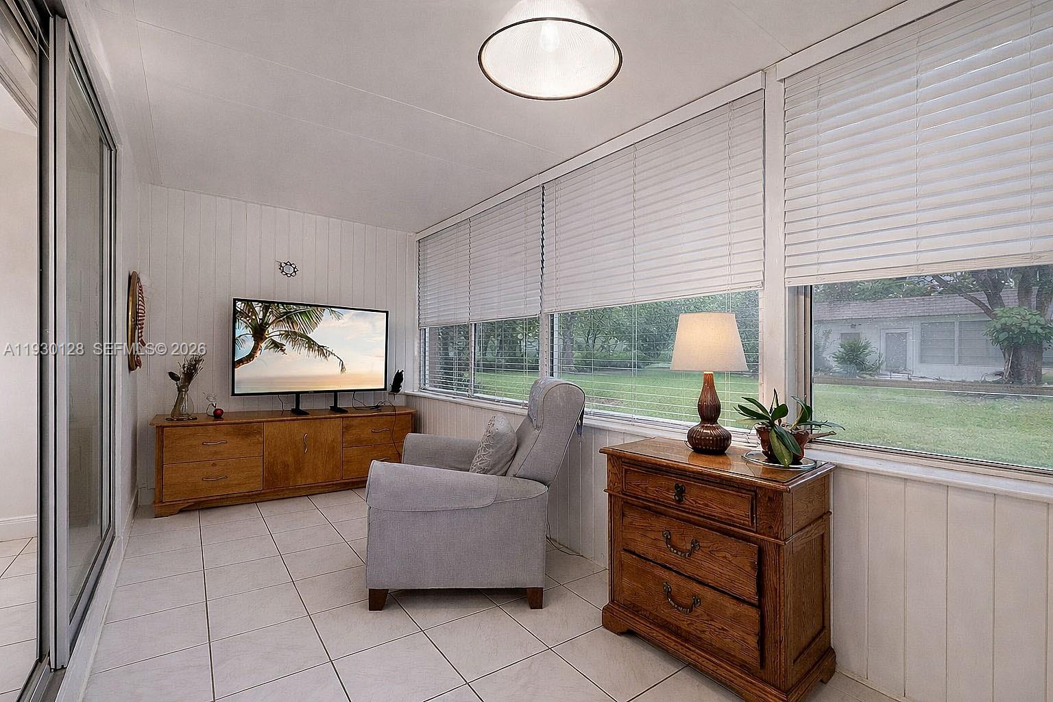 GREEN HILLS PARK WEST NO - Residential