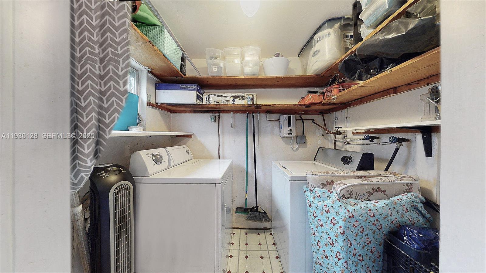 GREEN HILLS PARK WEST NO - Residential