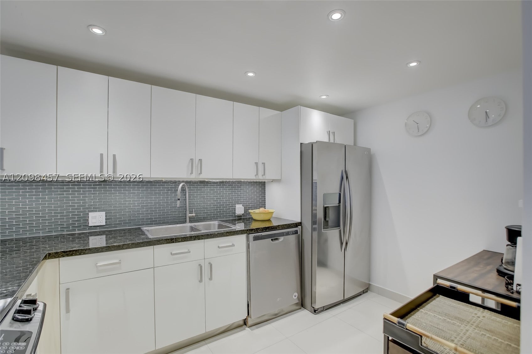 3375 N Country Club Dr 103