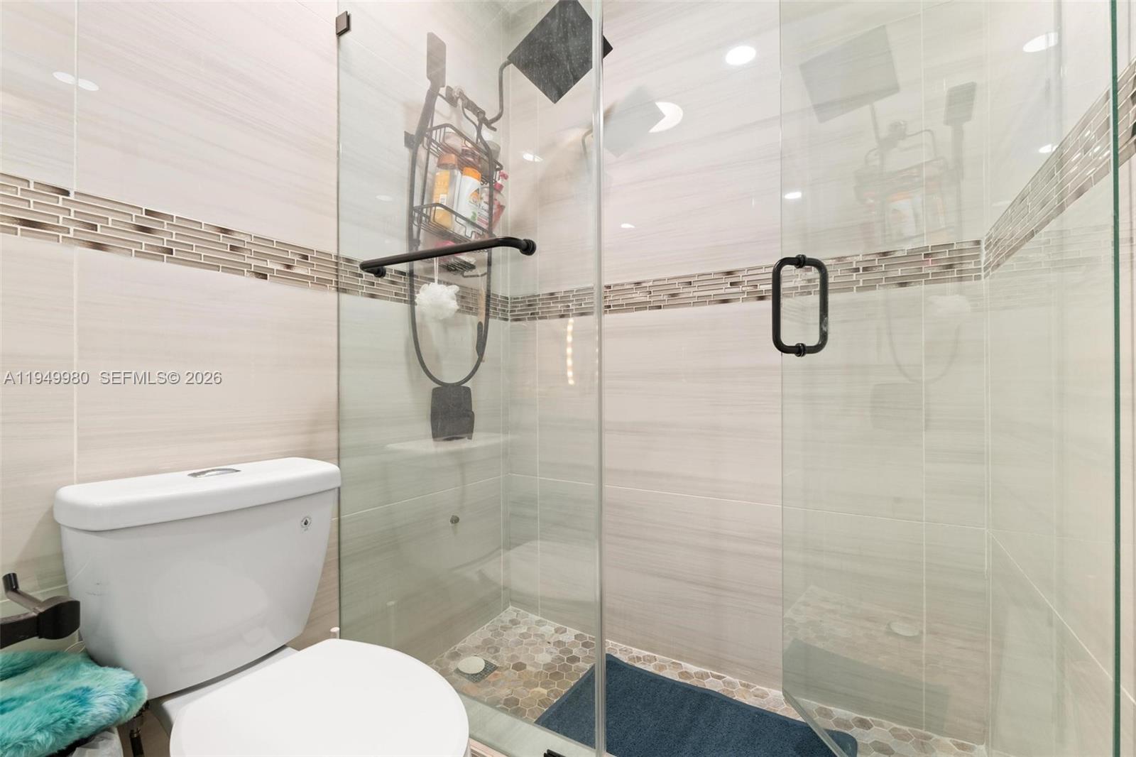 MCARTHUR PARK MISTY LK CO - Residential