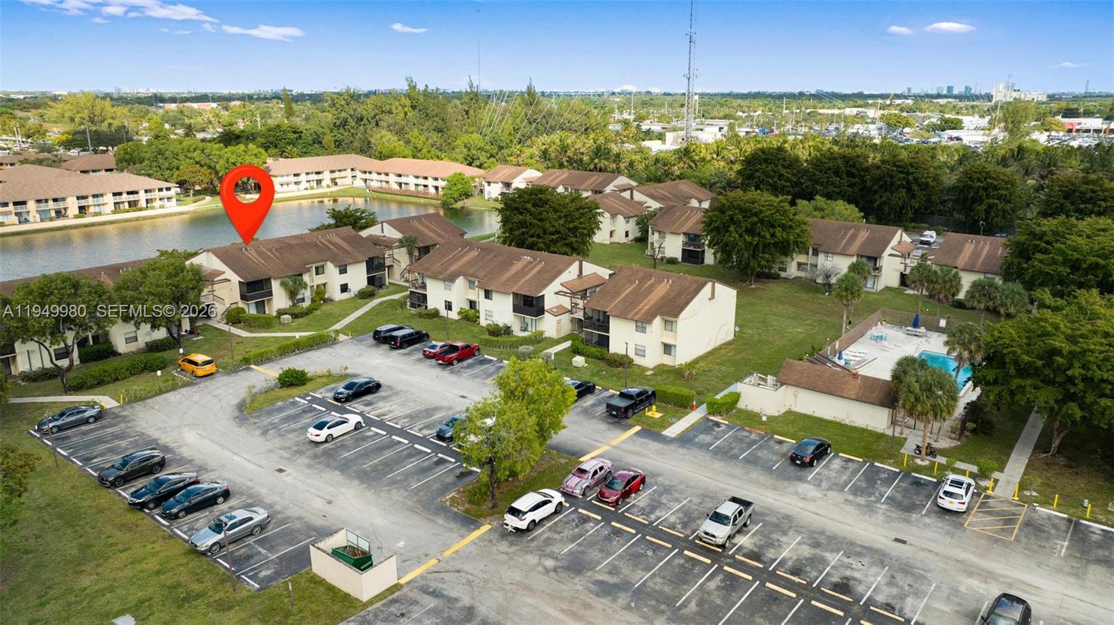 MCARTHUR PARK MISTY LK CO - Residential