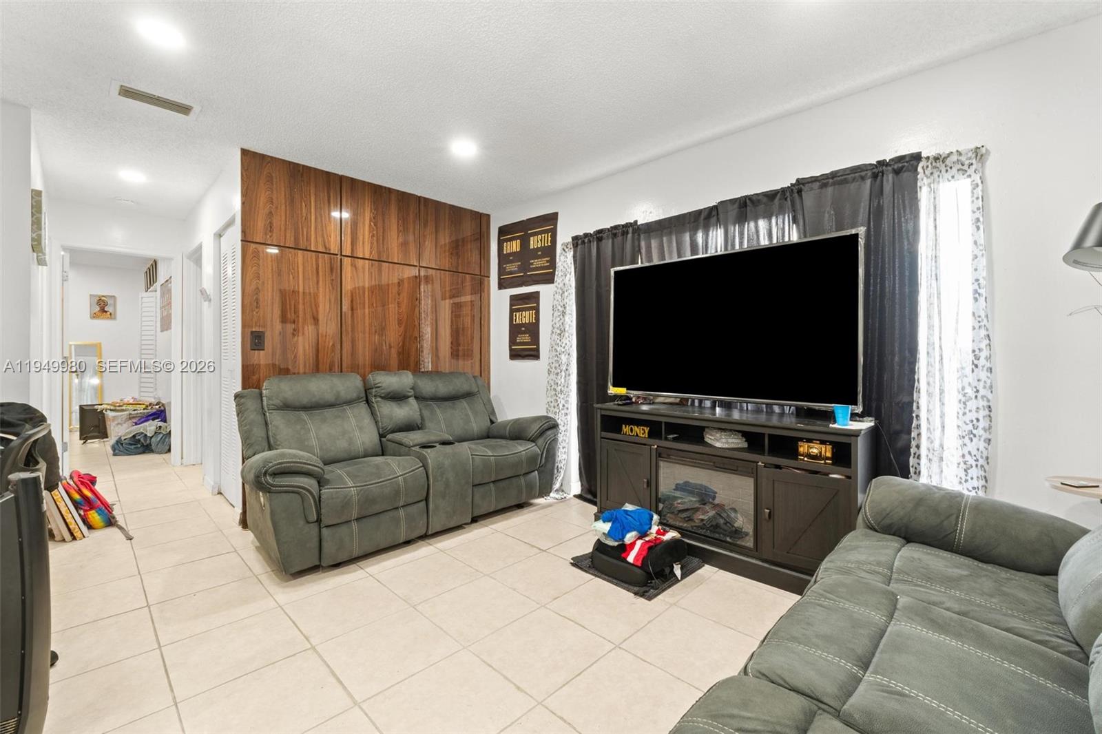 MCARTHUR PARK MISTY LK CO - Residential