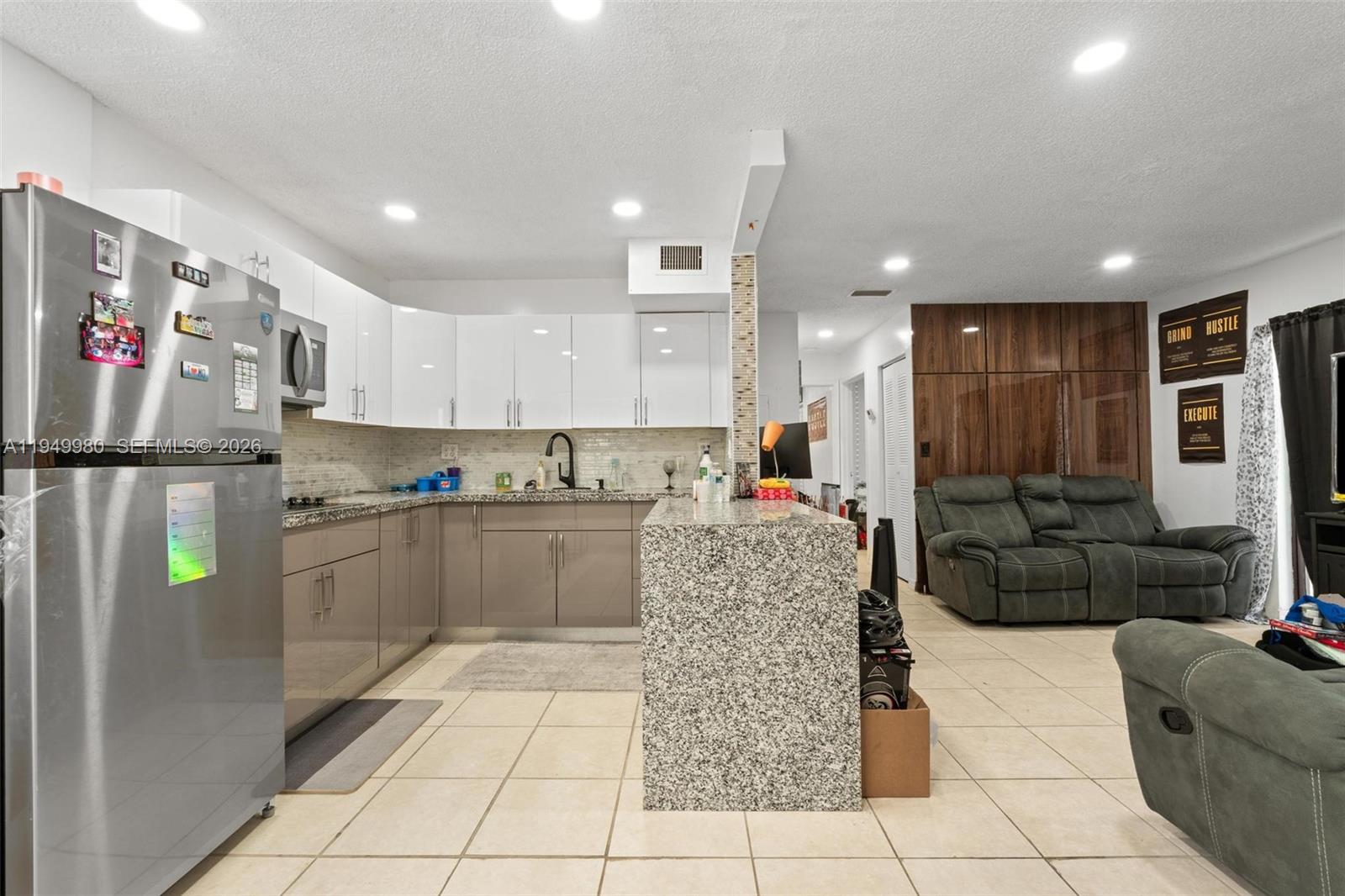 View photos, virtual tours, details... 475 NW 210th St 201