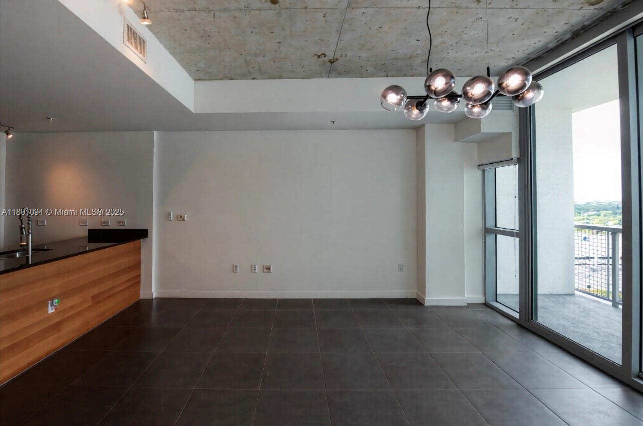 3301 NE 1st Ave H1413