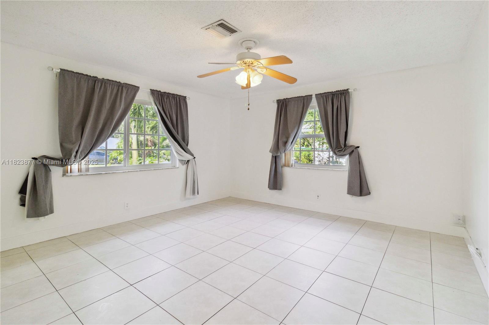 GLENWOOD SUBDIVISION - Residential Income