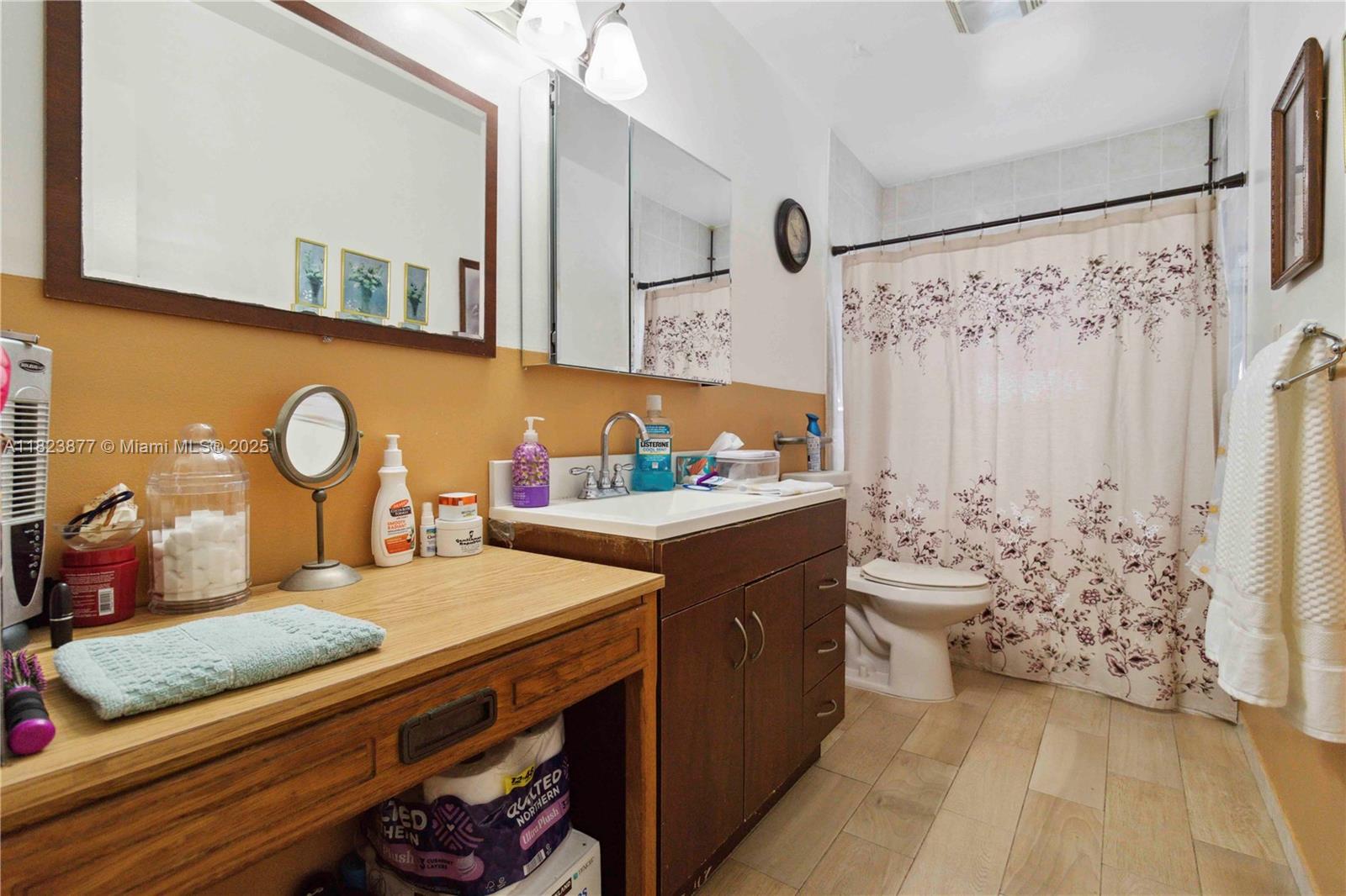 GLENWOOD SUBDIVISION - Residential Income