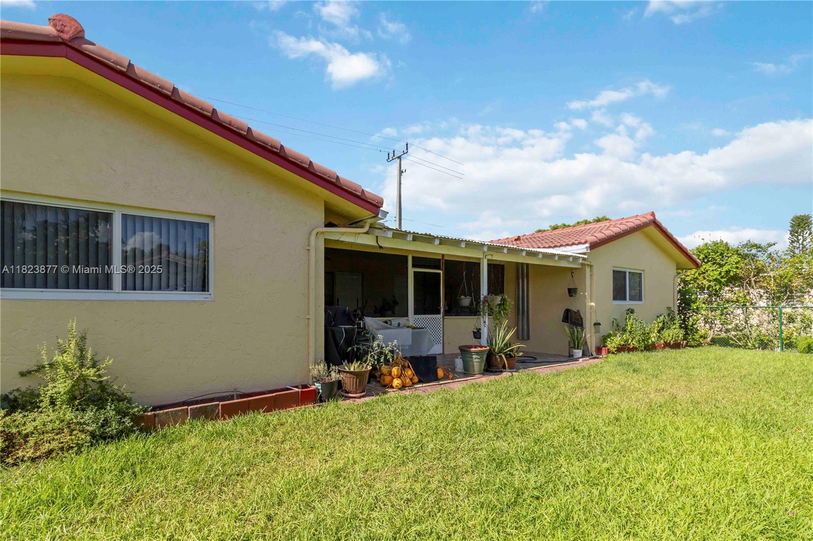 GLENWOOD SUBDIVISION - Residential Income
