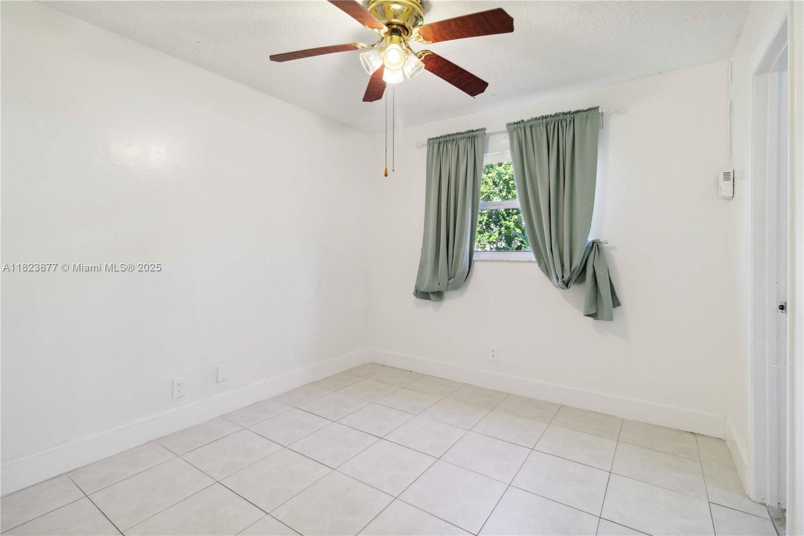 GLENWOOD SUBDIVISION - Residential Income