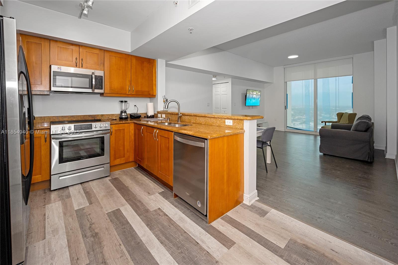 1745 E Hallandale Beach Blvd 2501W