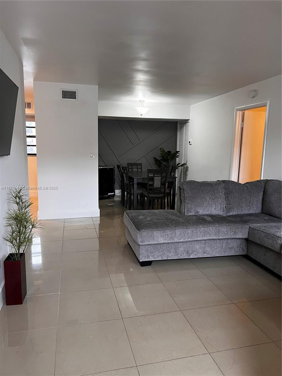 18216 Mediterranean Blvd 2-19