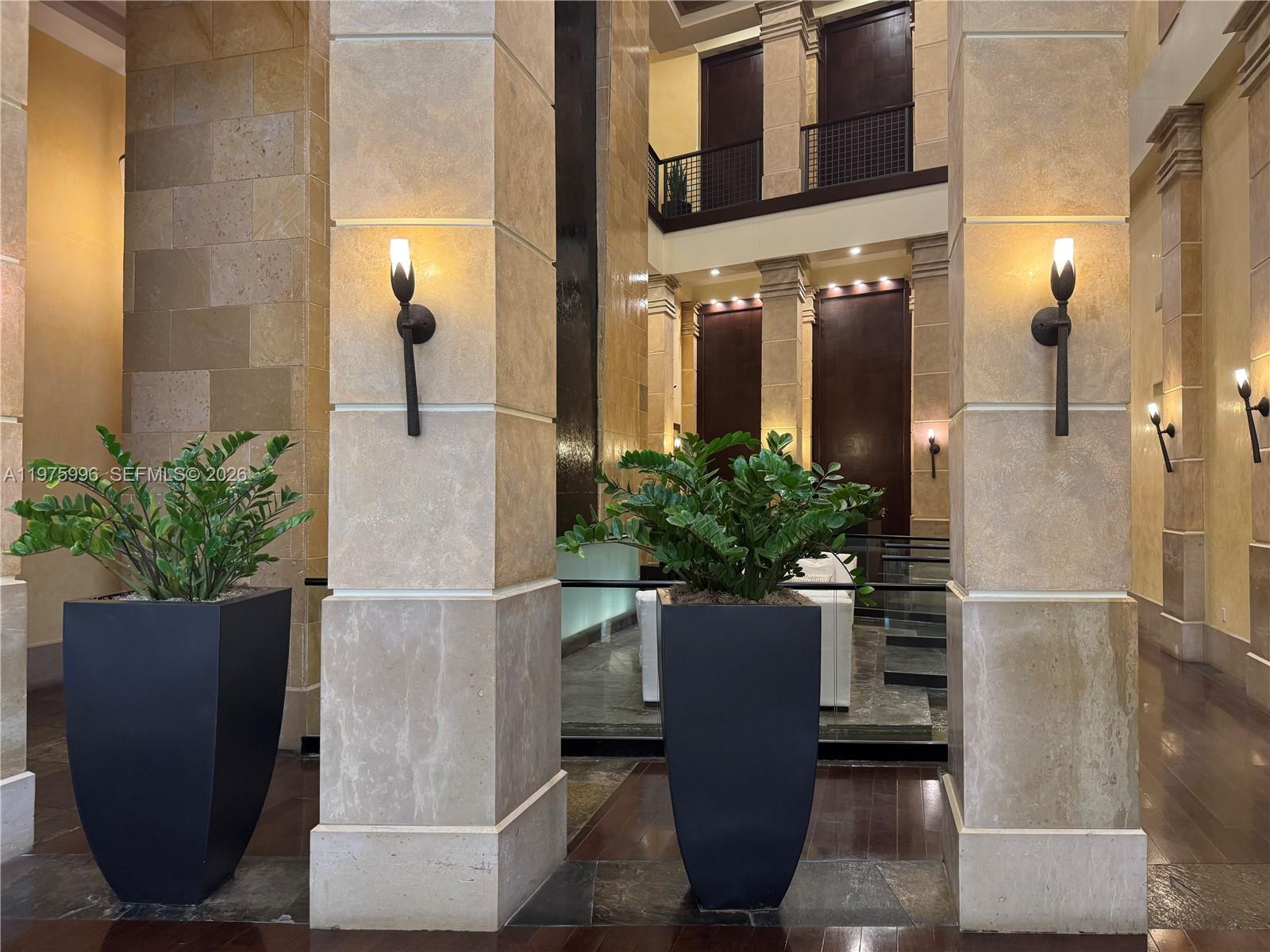 SAYAN CONDO - Residential