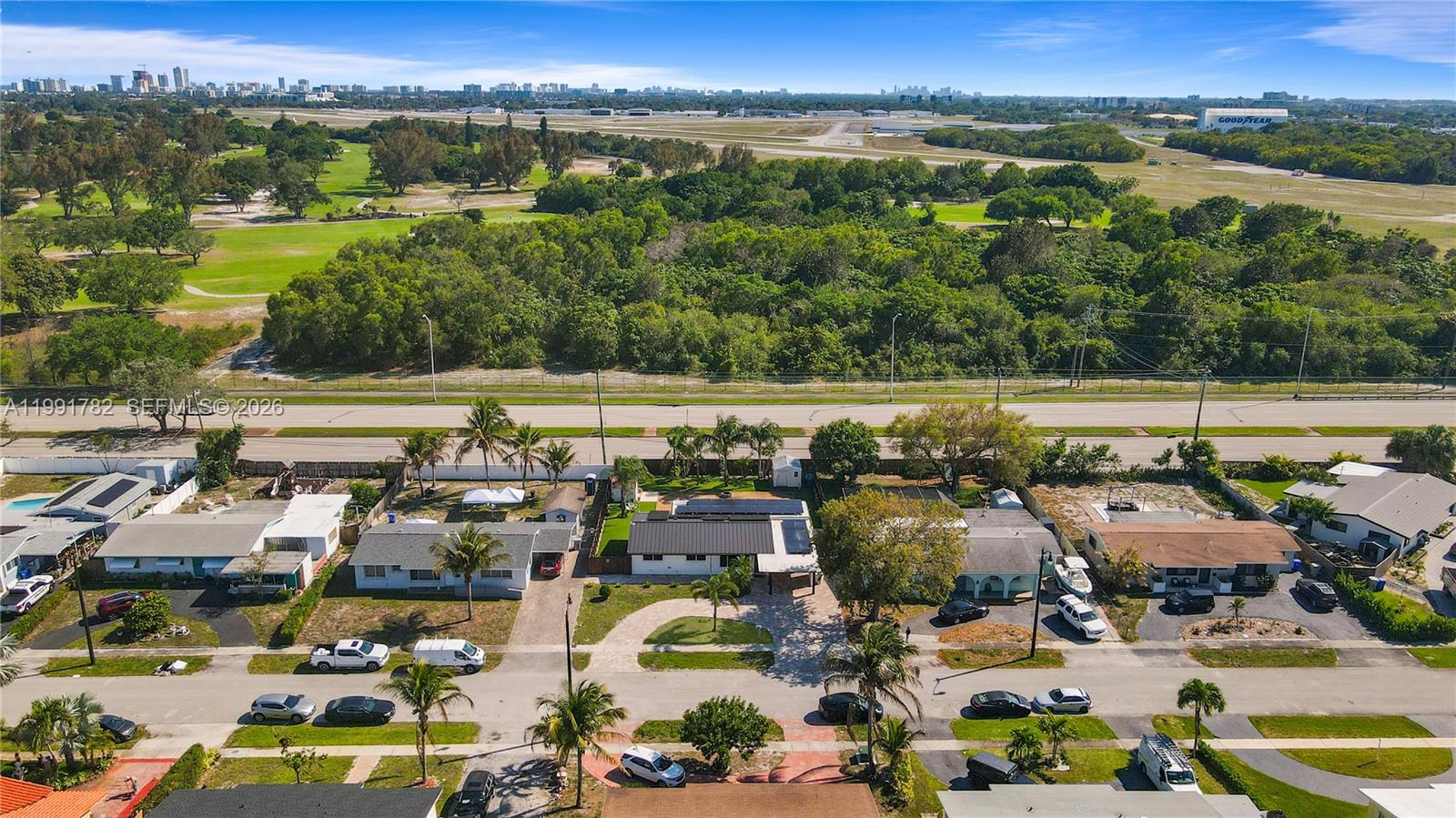 POMPANO GOLF ESTATES 1ST - Residential