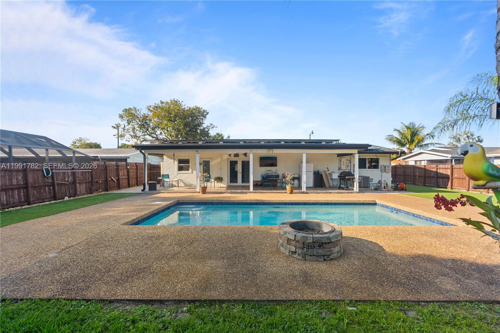 POMPANO GOLF ESTATES 1ST - Residential