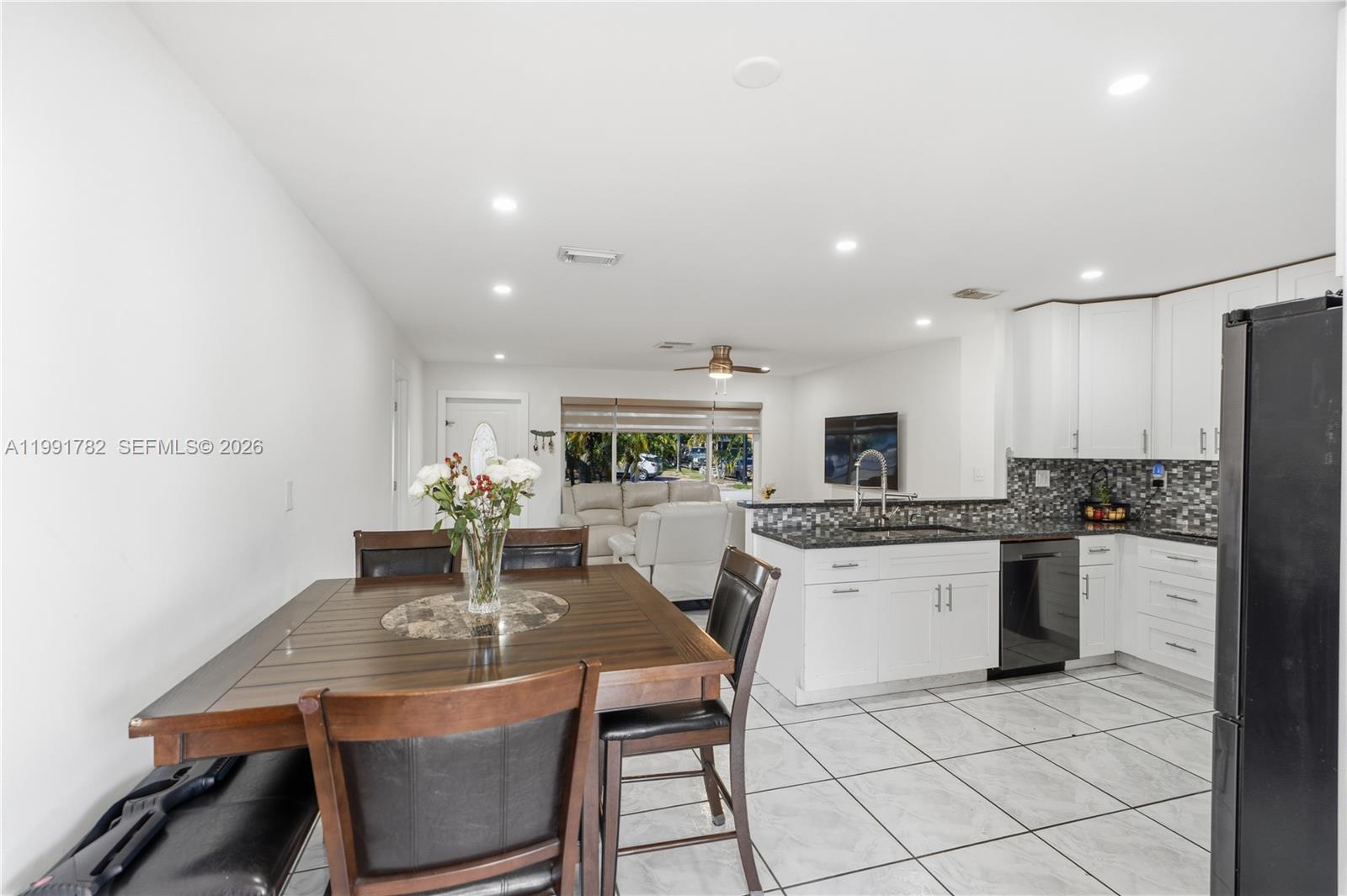 POMPANO GOLF ESTATES 1ST - Residential