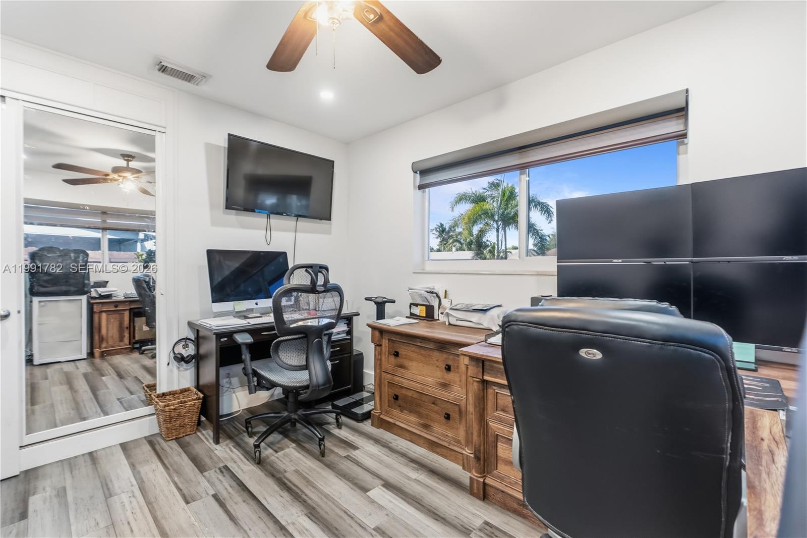 POMPANO GOLF ESTATES 1ST - Residential