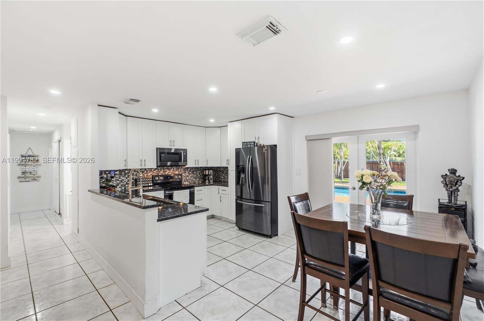 POMPANO GOLF ESTATES 1ST - Residential