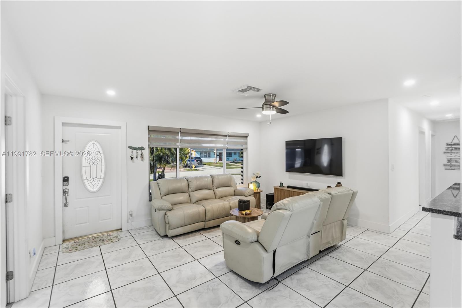 POMPANO GOLF ESTATES 1ST - Residential