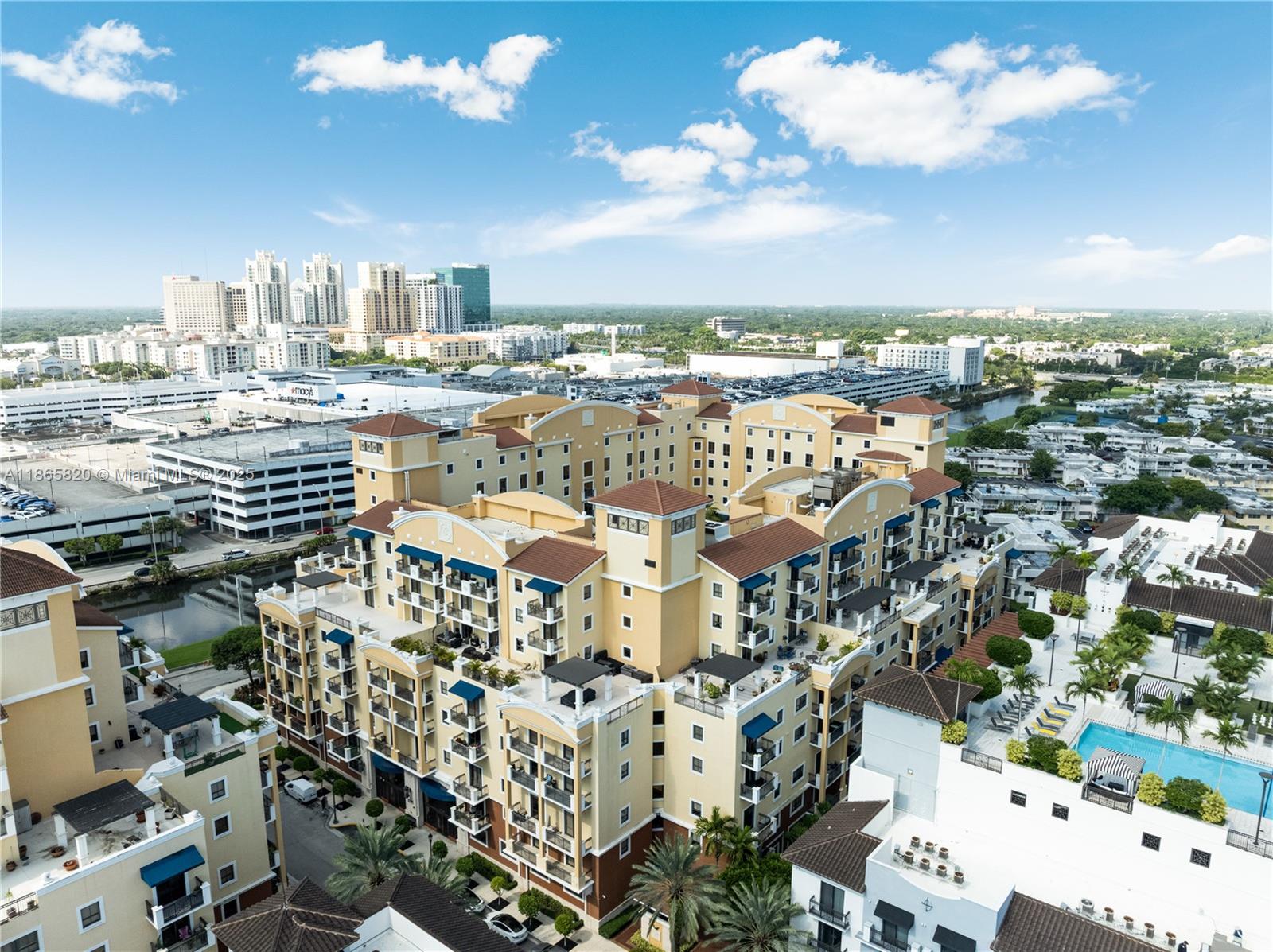 COLONNADE AT DADELAND SW - Residential