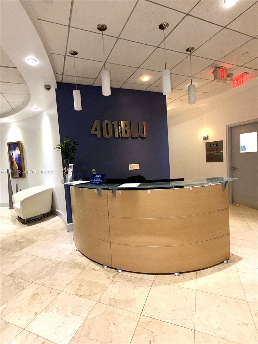 401 BLU OF NORTH BEACH CO - Residential Lease