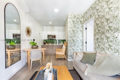HOME MAX REALTY INTERNATIONAL 136 NW 26th St 507 Miami FL 33127