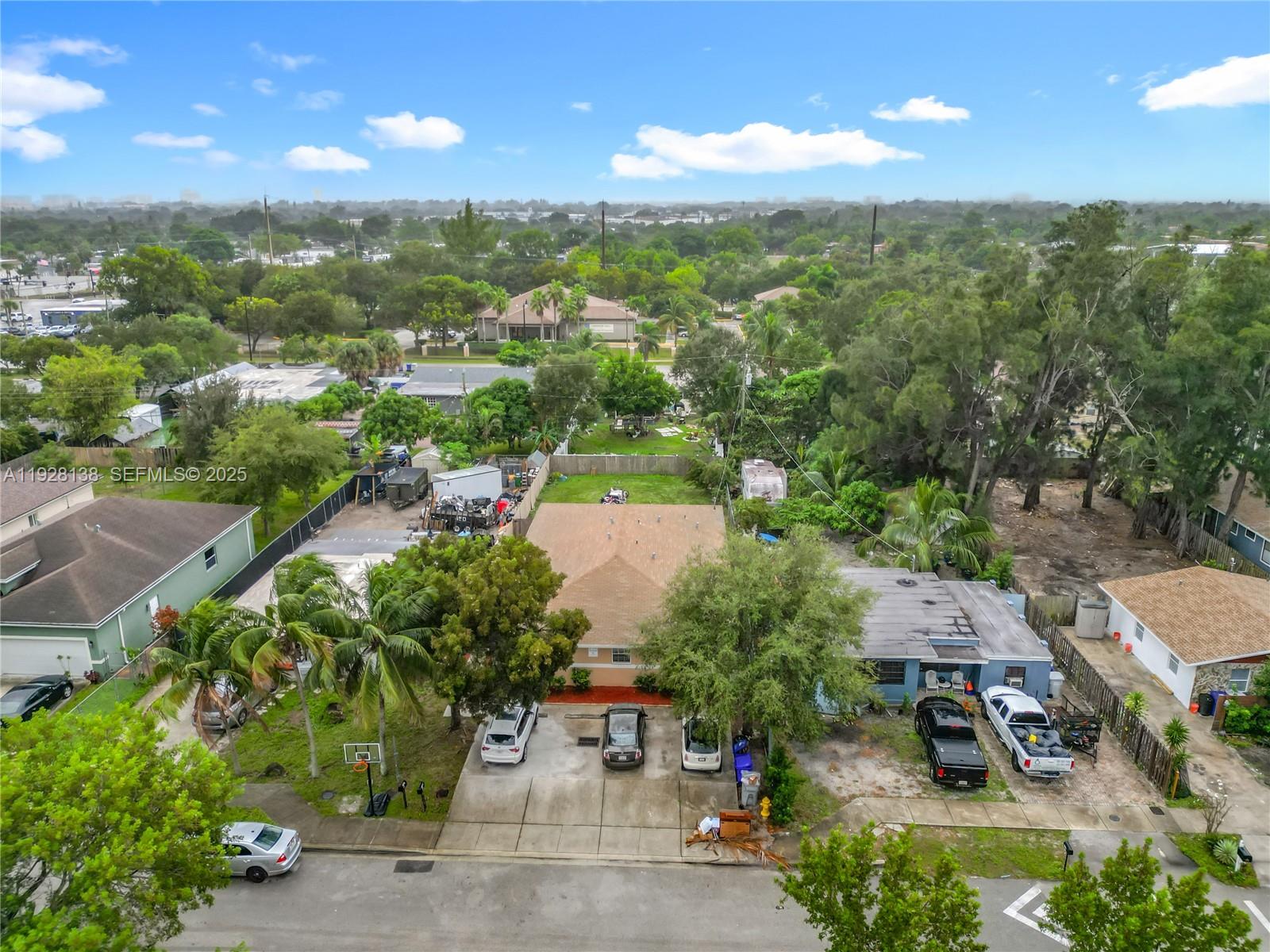 FIRST ADD TO THE HIGHLAND - Residential Lease