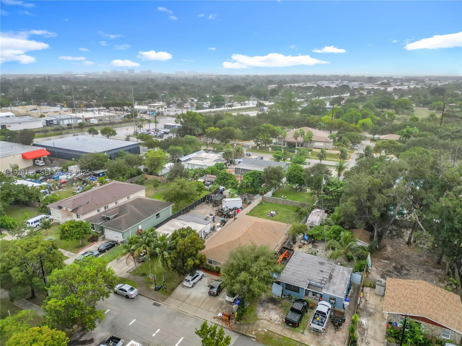 FIRST ADD TO THE HIGHLAND - Residential Lease