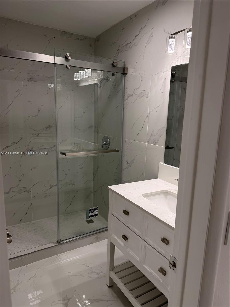 BOULEVARD ESTATES - Residential Lease