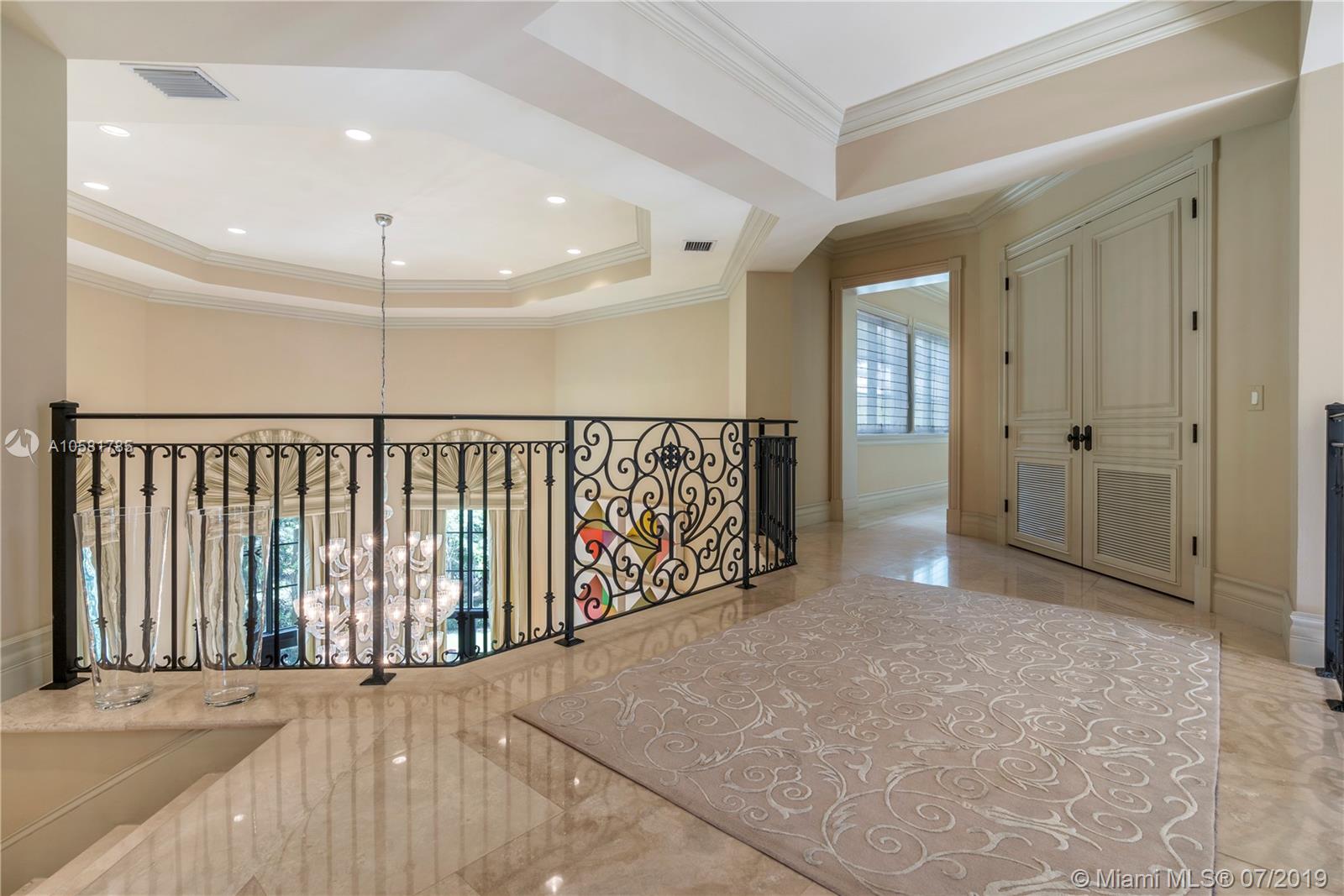 GRANADA PARK AMD - Residential