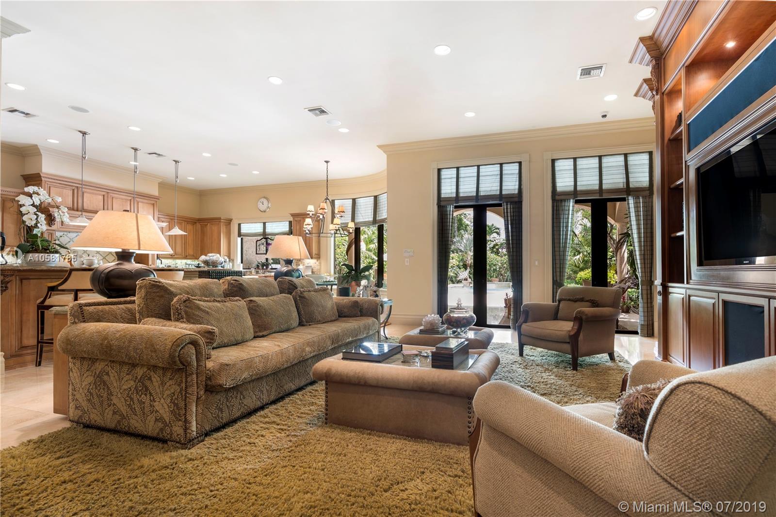 GRANADA PARK AMD - Residential