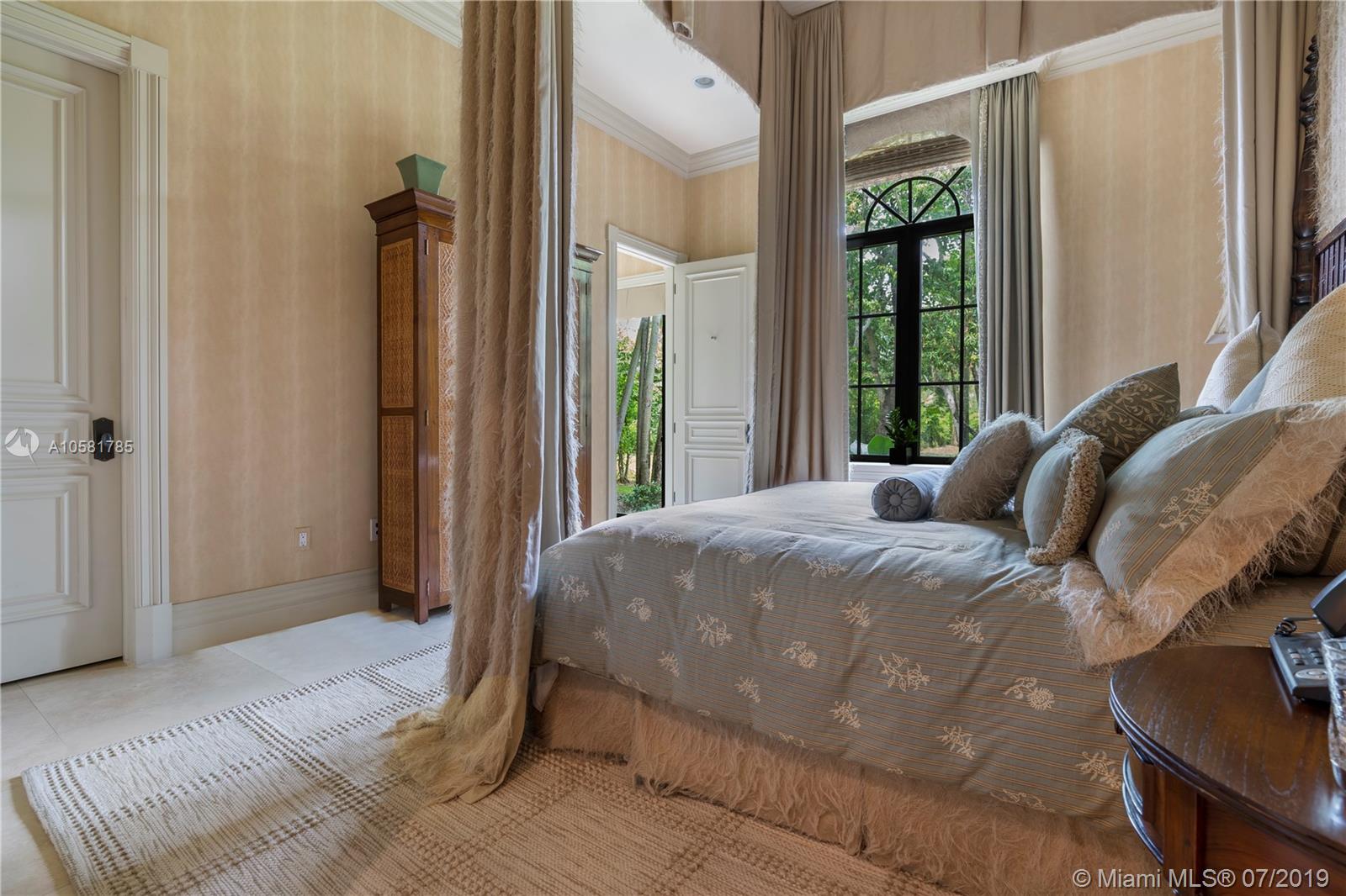 GRANADA PARK AMD - Residential