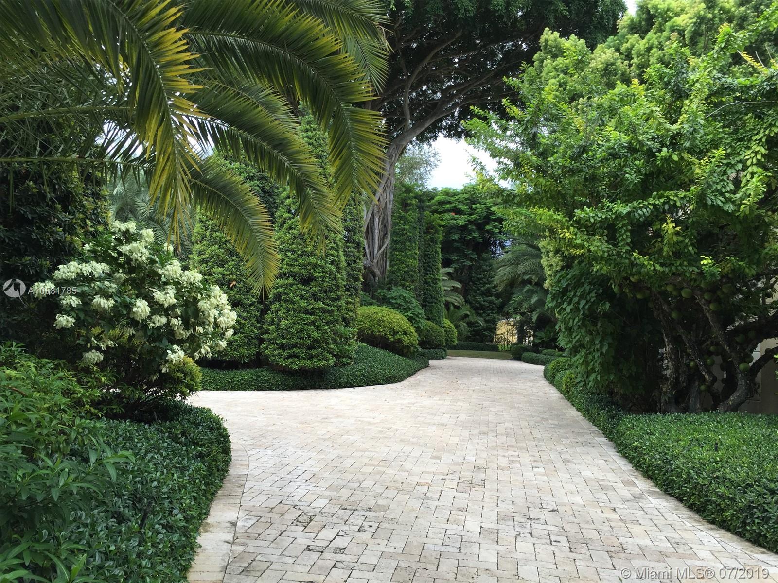 GRANADA PARK AMD - Residential