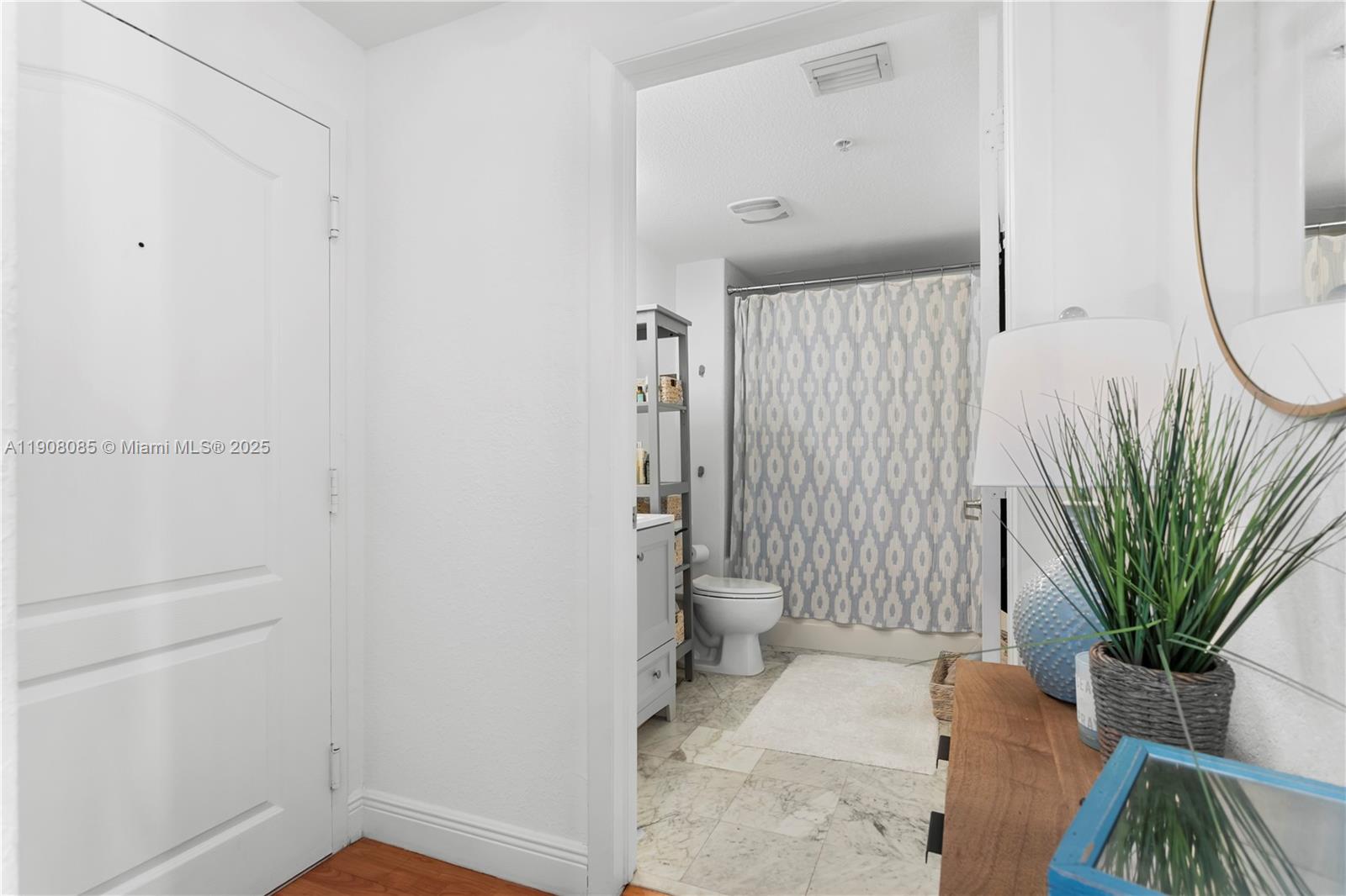 MOON BAY OF MIAMI CONDO - Residential Lease