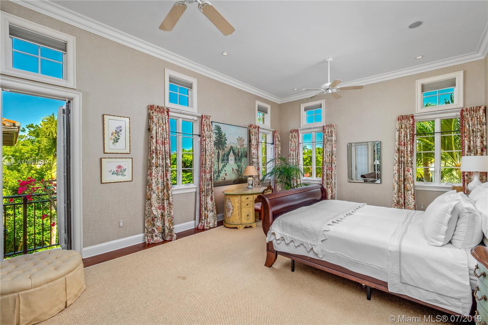 CAPE FLORIDA - Residential