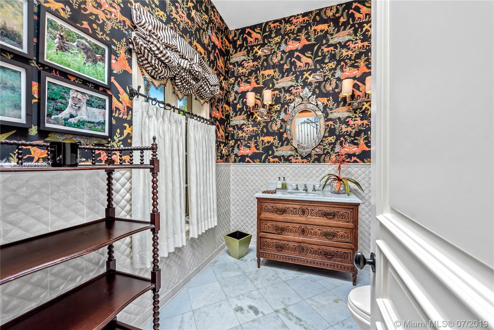 CAPE FLORIDA - Residential