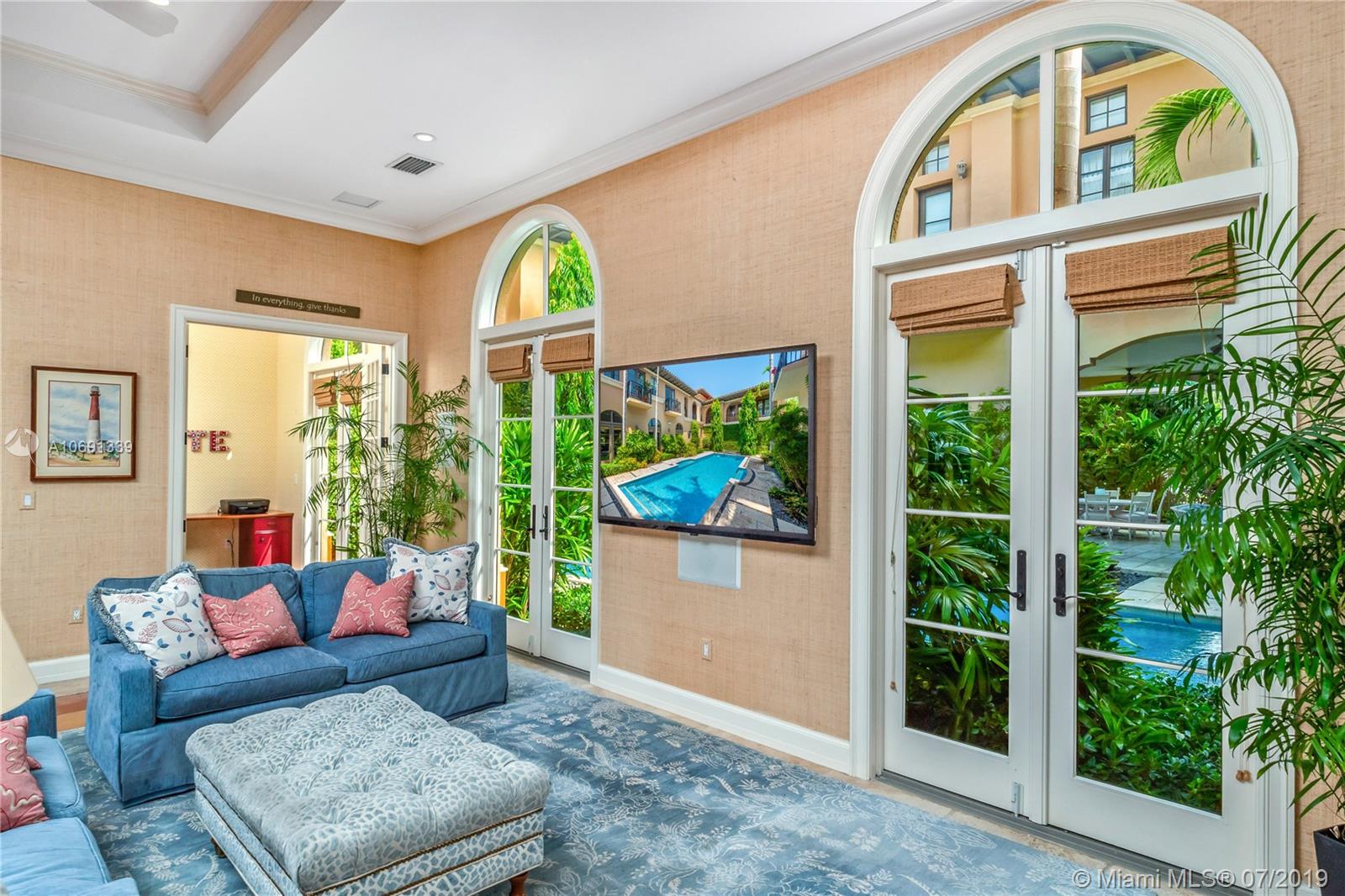 CAPE FLORIDA - Residential