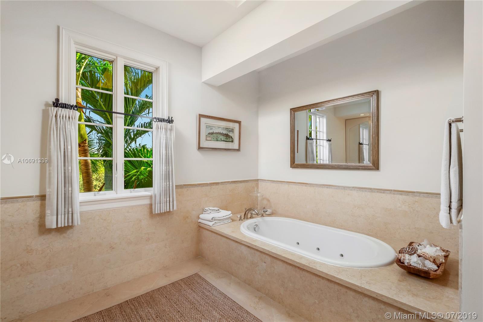 CAPE FLORIDA - Residential