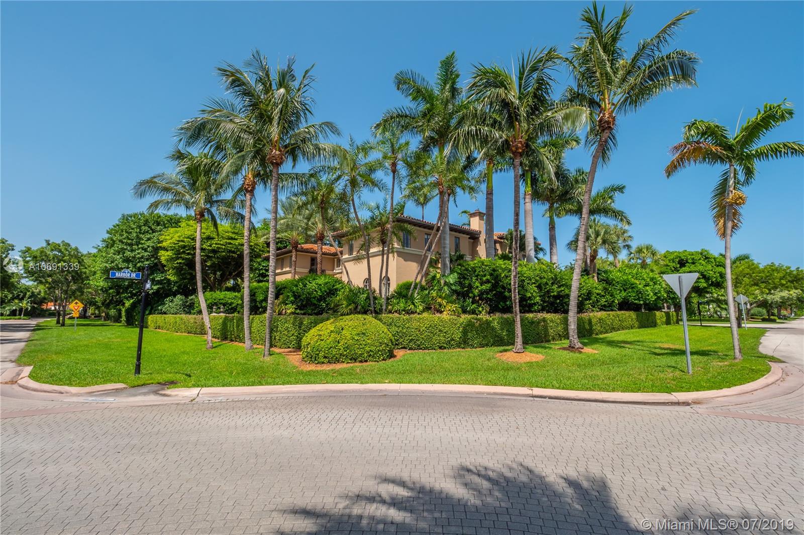 CAPE FLORIDA - Residential