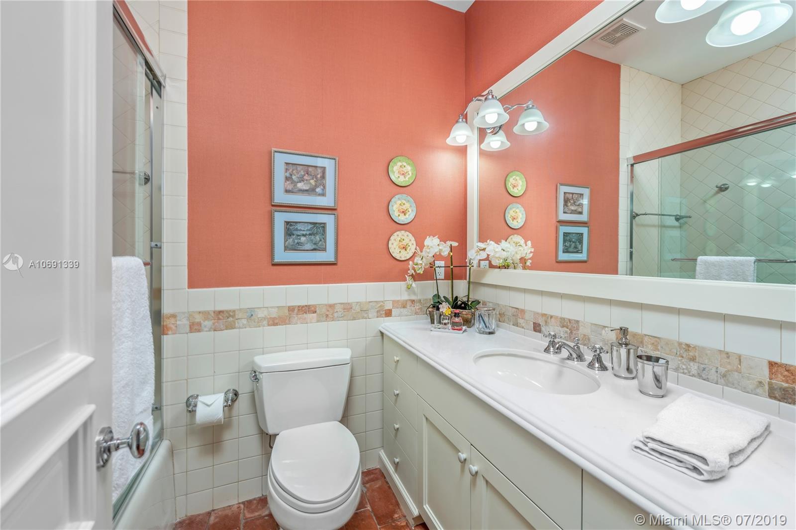 CAPE FLORIDA - Residential