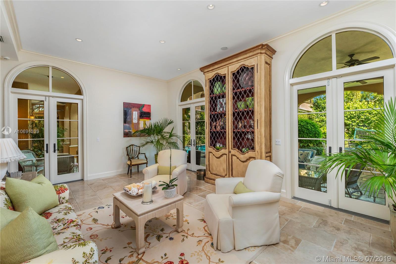 CAPE FLORIDA - Residential