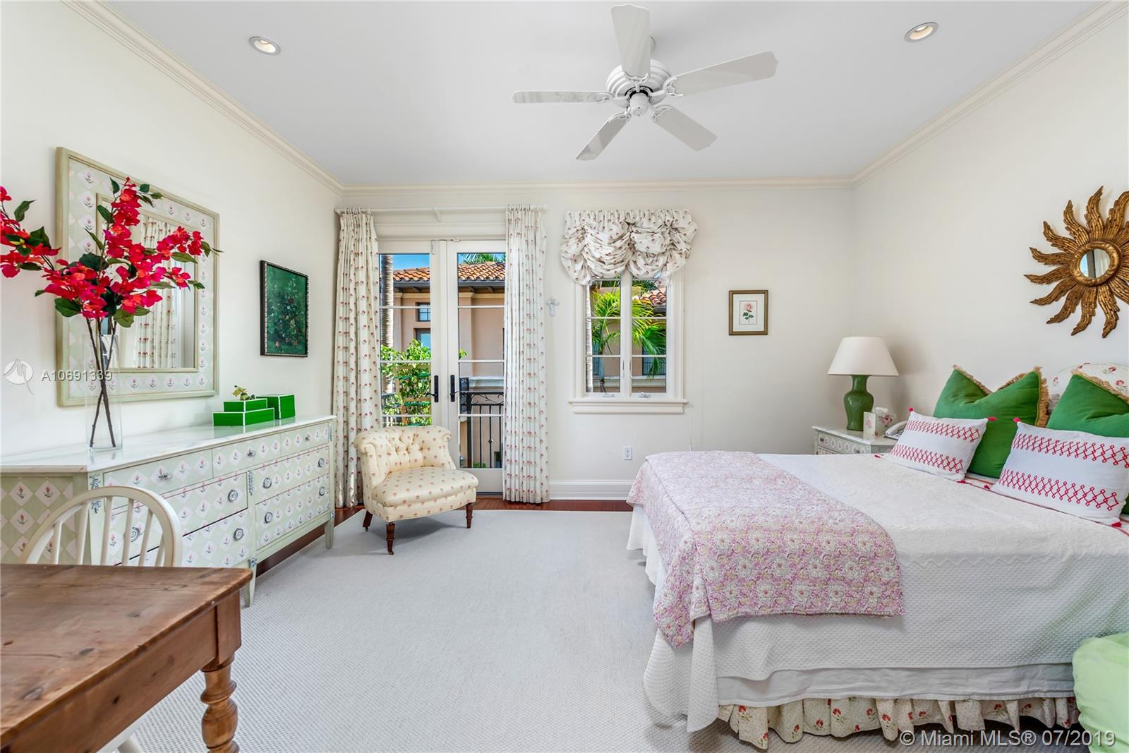 CAPE FLORIDA - Residential