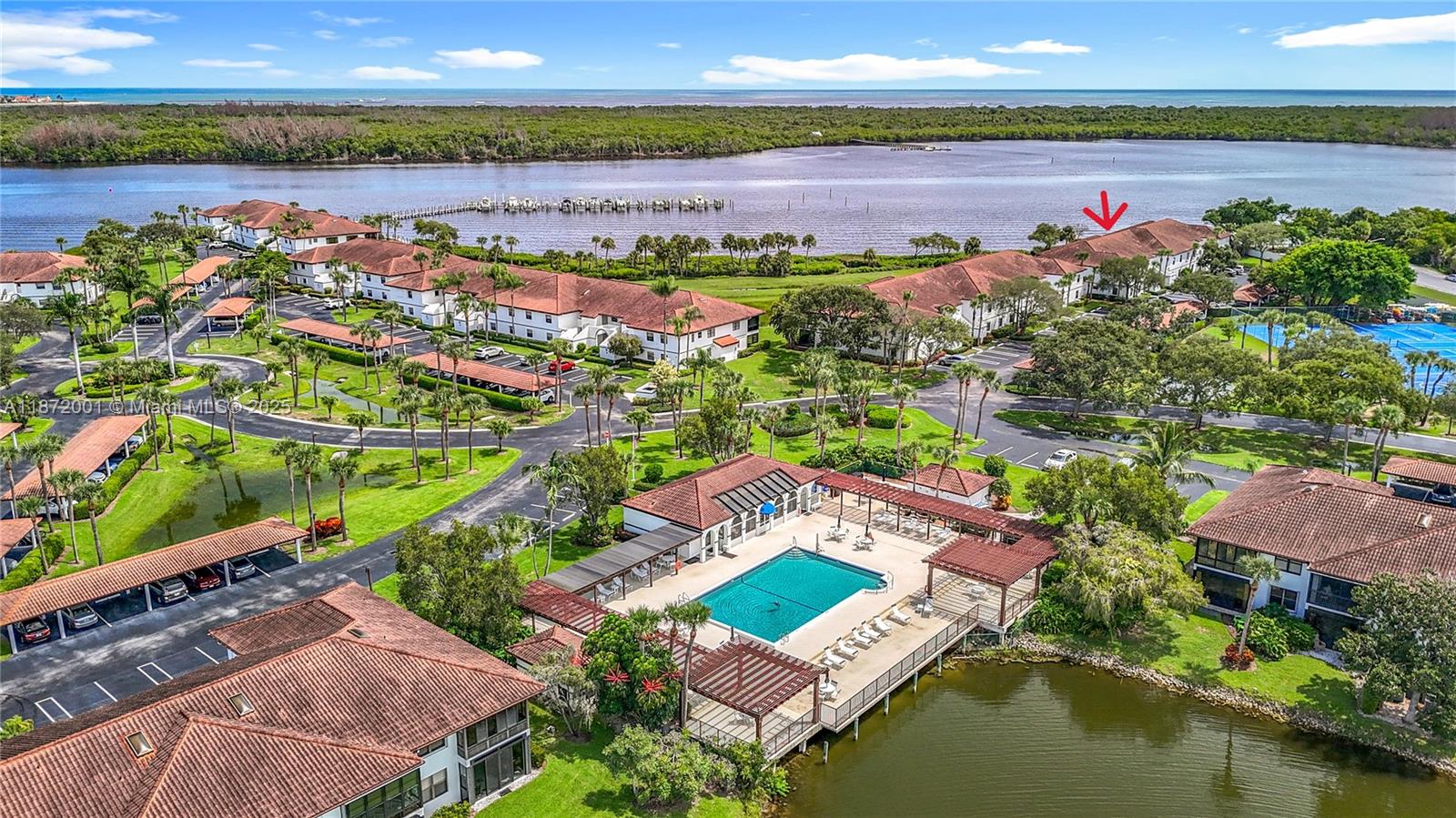 HANSONS LANDING CONDO - Residential