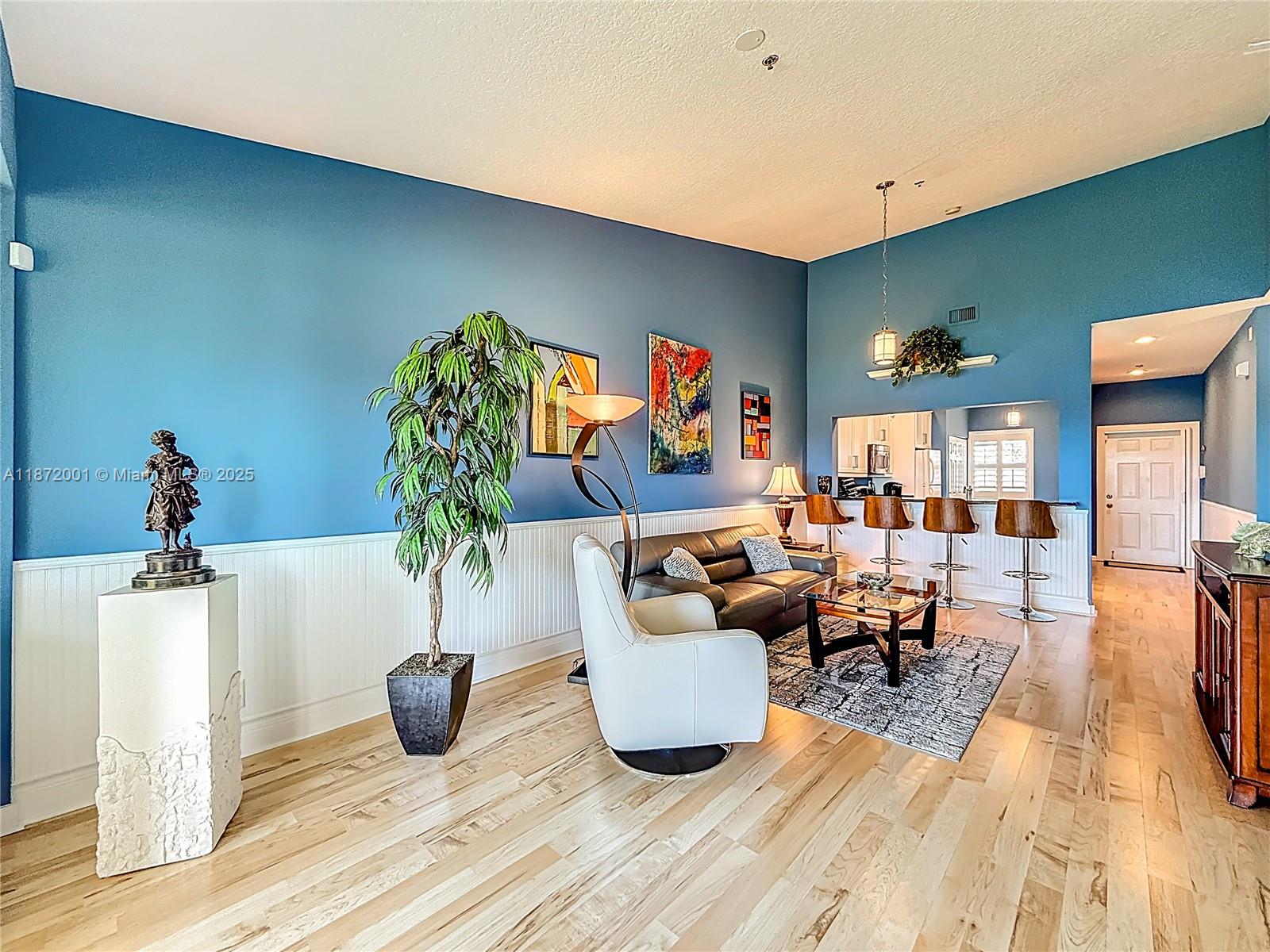 HANSONS LANDING CONDO - Residential