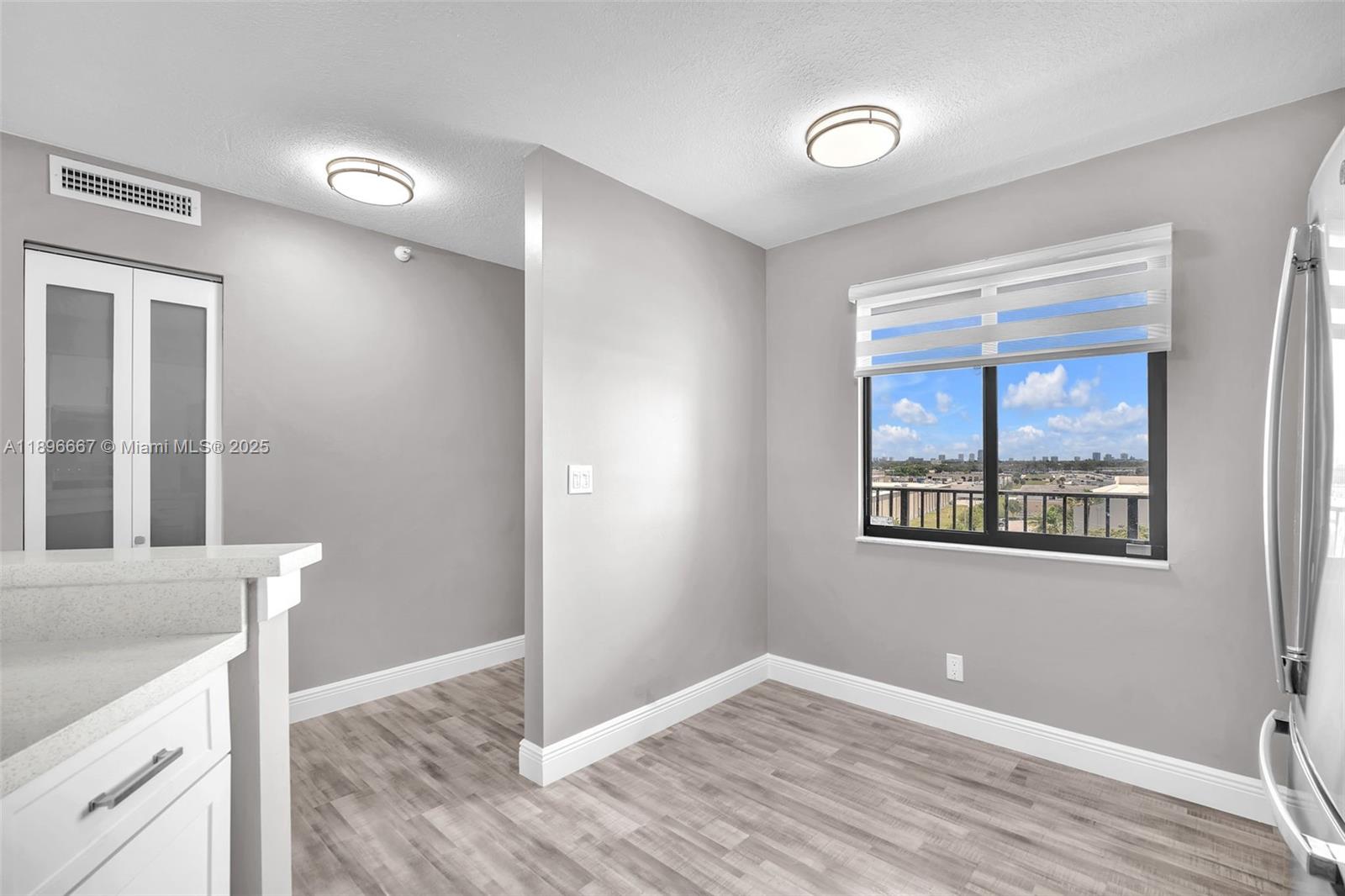 CYPRESS BEND CONDOMINIUM - Residential