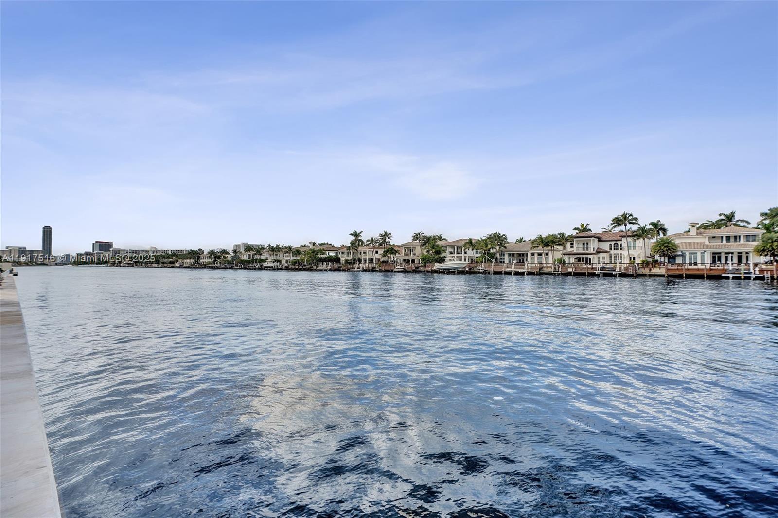 TRAFALGAR TOWERS CONDOMIN - Residential