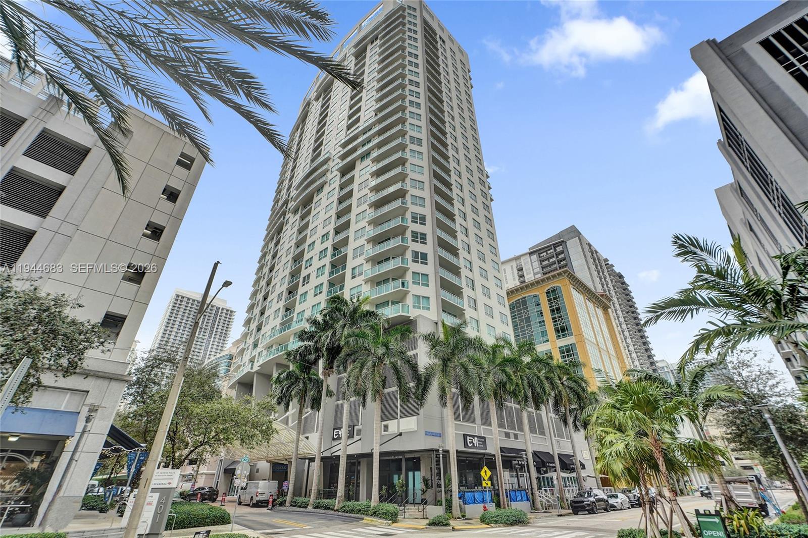 350 LAS OLAS PLACE CONDO - Residential