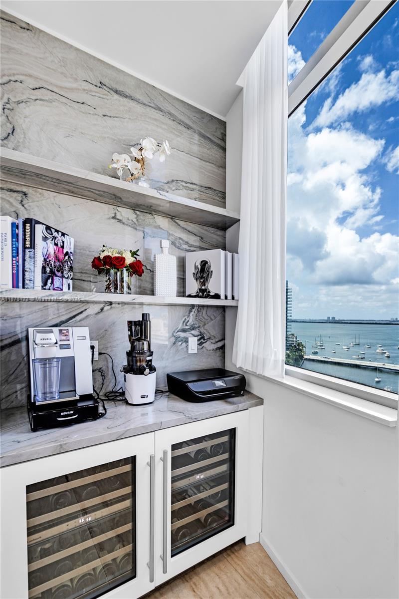 CAPRI SOUTH BEACH CONDO - Residential