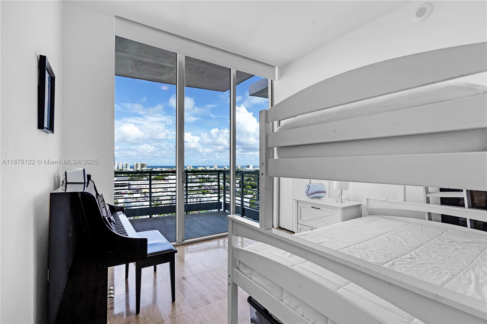 CAPRI SOUTH BEACH CONDO - Residential