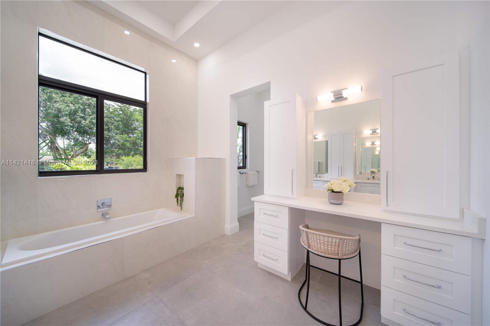 MARTHA BRIGHT FARMS - Residential